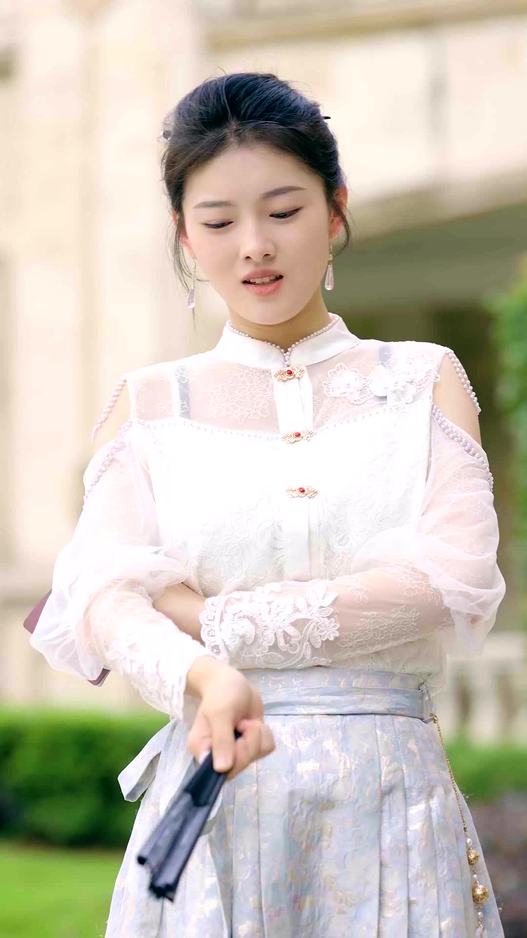 Tập 9 - THAY THẾ HÔN ƯỚC: VỢ NGÀY CÀNG NGANG NGƯỢC